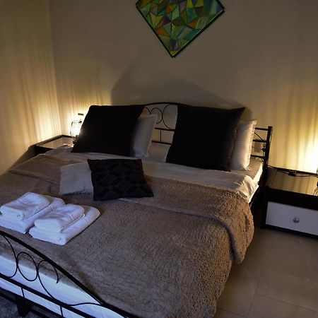 Flh - A&M Central Studio Apartment Sibiu Luaran gambar