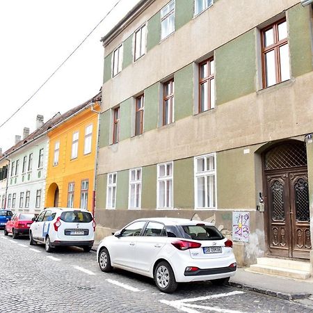 Flh - A&M Central Studio Apartment Sibiu Luaran gambar